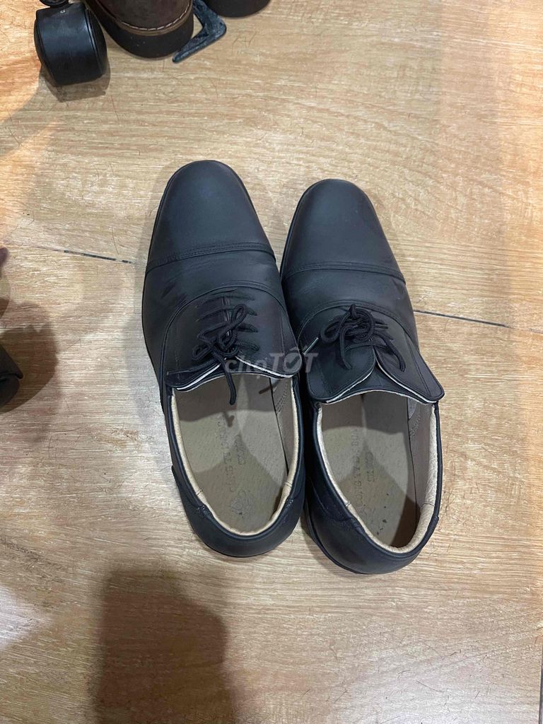 Thanh lý giày tây Nam Da Đen / Nâu size 42. Mua bán Giày dép tại Quận 6 Tp Hồ Chí Minh được đăng bởi Bí V E S P A hình 1