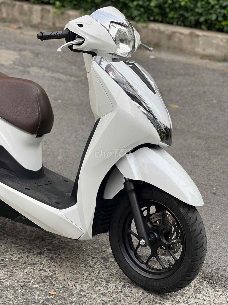Honda Lead 125 2019 2val Smartkey Trắng đen. Mua bán Xe máy tại Quận 11 Tp Hồ Chí Minh được đăng bởi Hưng Từ hình 10