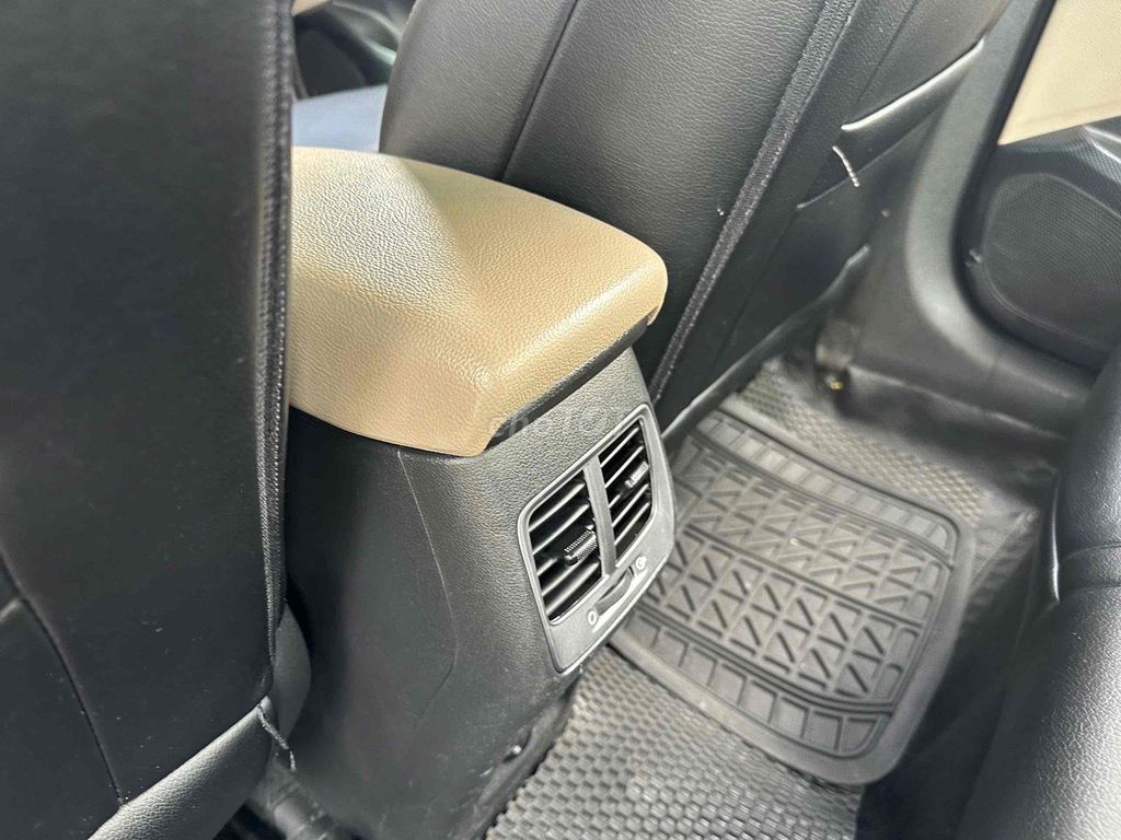 Cần Bán  Hyundai Accent 2021 1.4 AT  số tự động. Mua bán Ô tô tại Quận Hoàng Mai Hà Nội được đăng bởi Anh Tuy hình 9