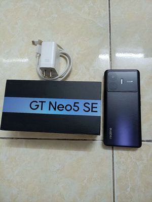 Realme GT Neo 5 SE fullbox 8/256, 7+ gen2, pin 5k5