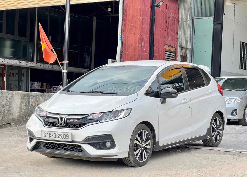 Honda Jazz RS đi ít bao check mọi nơi. Mua bán Ô tô tại Huyện Chơn Thành Bình Phước được đăng bởi Thái Phạm hình 2