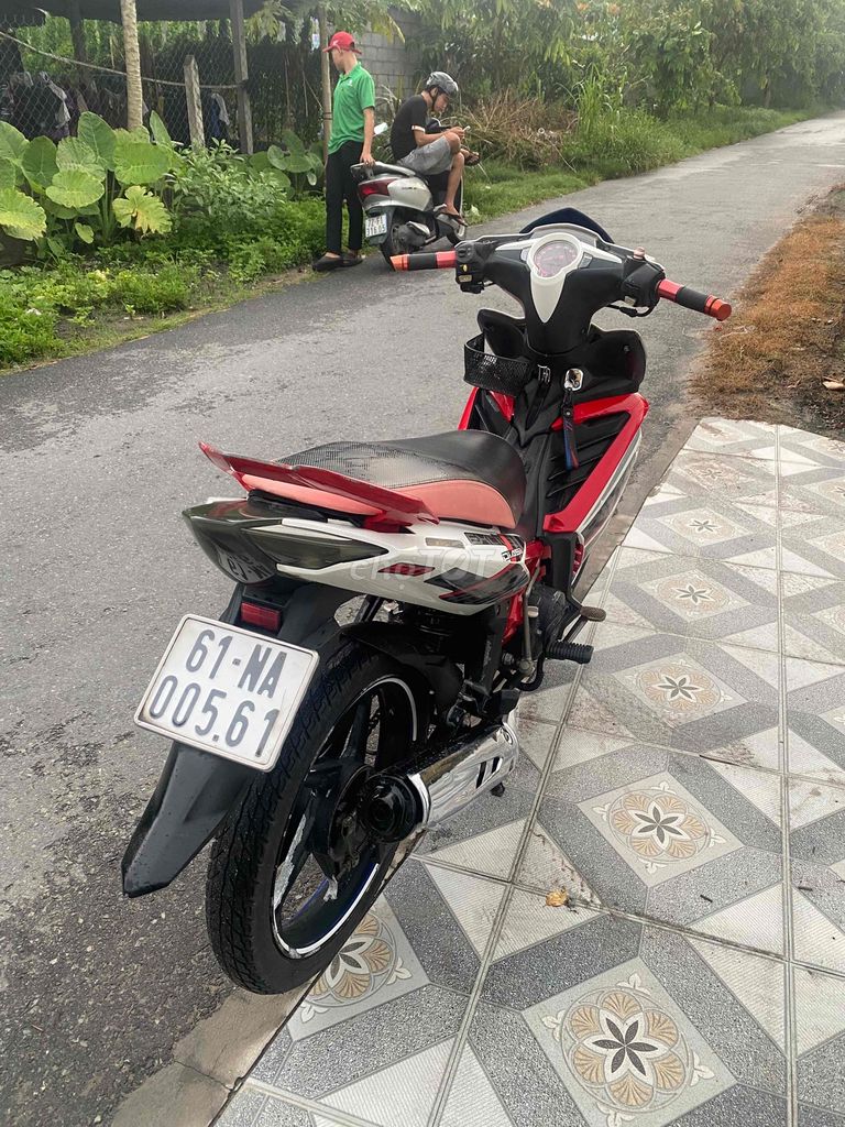 bán xe ex 50cc cho ae ko cần bằng lái máy im ru