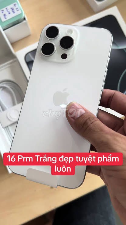 Apple iPhone 16 Pro Max 256GB Trắng. Mua bán Điện thoại tại Huyện Bố Trạch Quảng Bình được đăng bởi Anh Quan hình 1