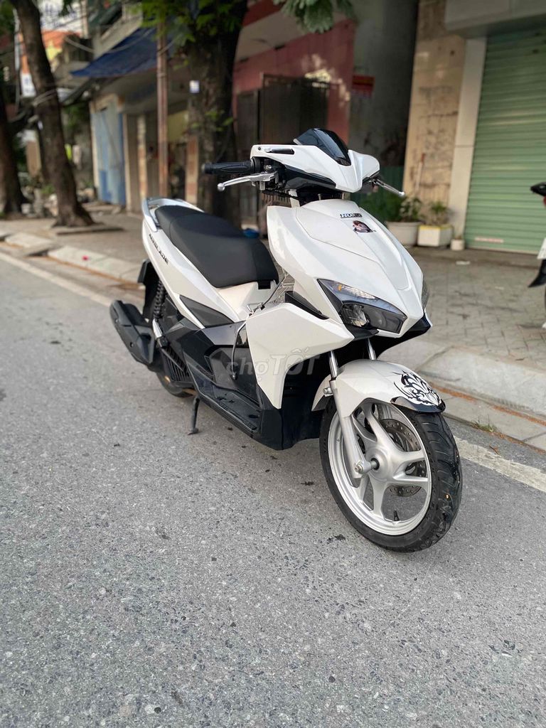 Honda Air Blade 125 Белый