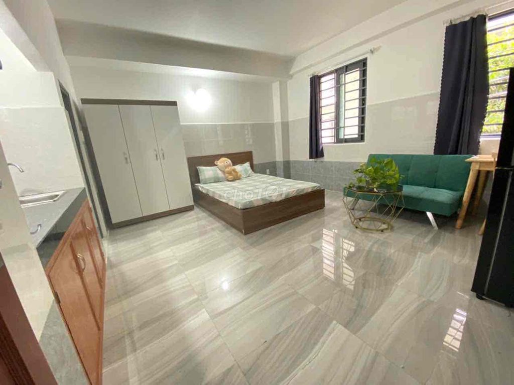 Studio Cửa Sổ Gần Etown Cộng Hoà - Thuận Tiện Qua Đh Công Thương