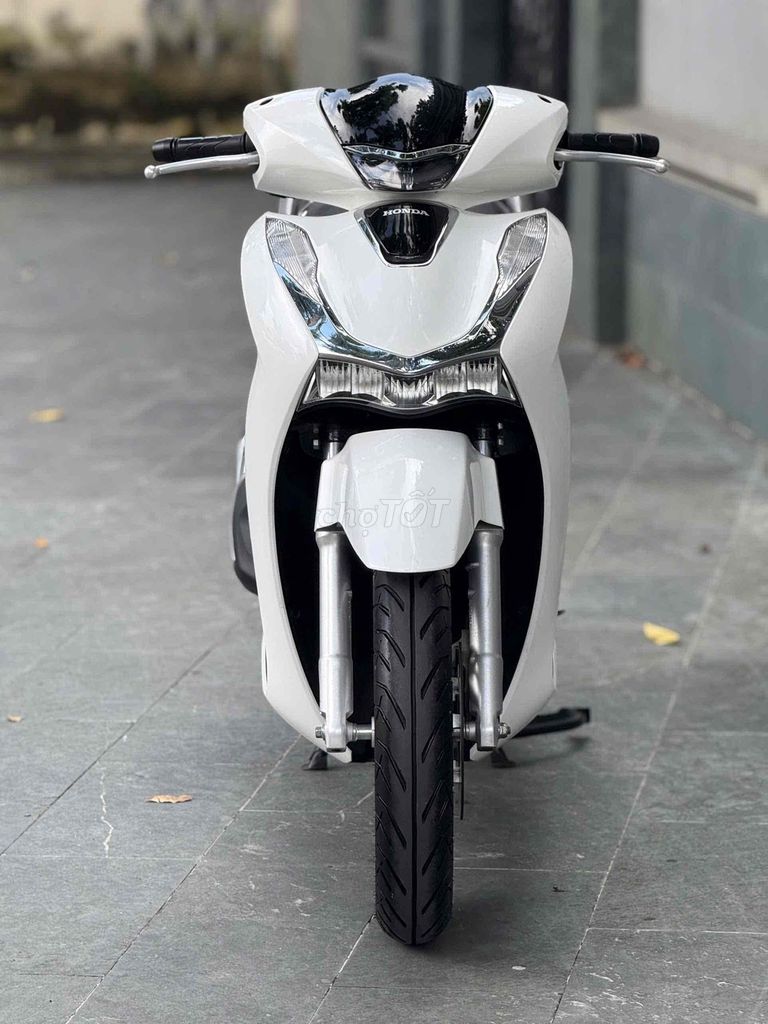 SH 150i 2022 TRẮNG LƯỚT BSTP. Mua bán Xe máy tại Thành phố Thủ Đức Tp Hồ Chí Minh được đăng bởi Vũ Vũ hình 2