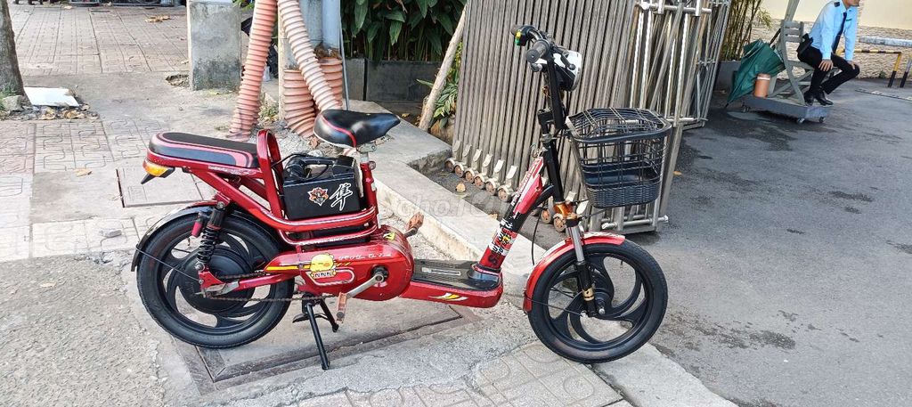 Xe đạp điện cũ mua về là chạy. Mua bán Xe điện tại Thành phố Thủ Đức Tp Hồ Chí Minh được đăng bởi MUA BÁN TRAO ĐỔI XE ĐẠP MỚI CŨ hình 2