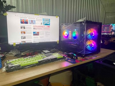Thanh lý bộ PC i7 Gaming màn 24in full viền 5tr9. Mua bán Máy tính để bàn tại Quận Sơn Trà Đà Nẵng được đăng bởi Anh Thành Vũ
