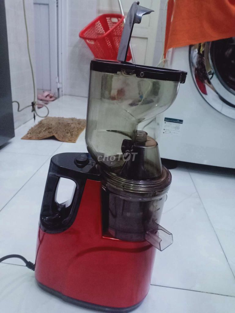 Máy ép chặm