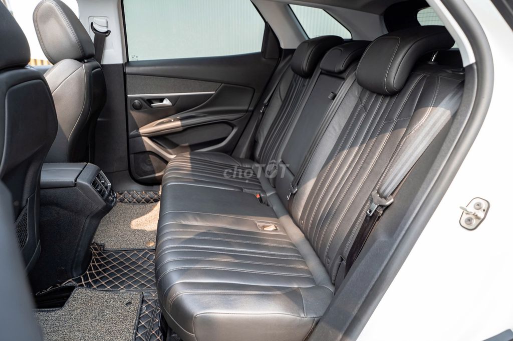 Peugeot 3008 Sản xuất: 2018. Mua bán Ô tô tại Quận Cầu Giấy Hà Nội được đăng bởi Quân Q Auto hình 9