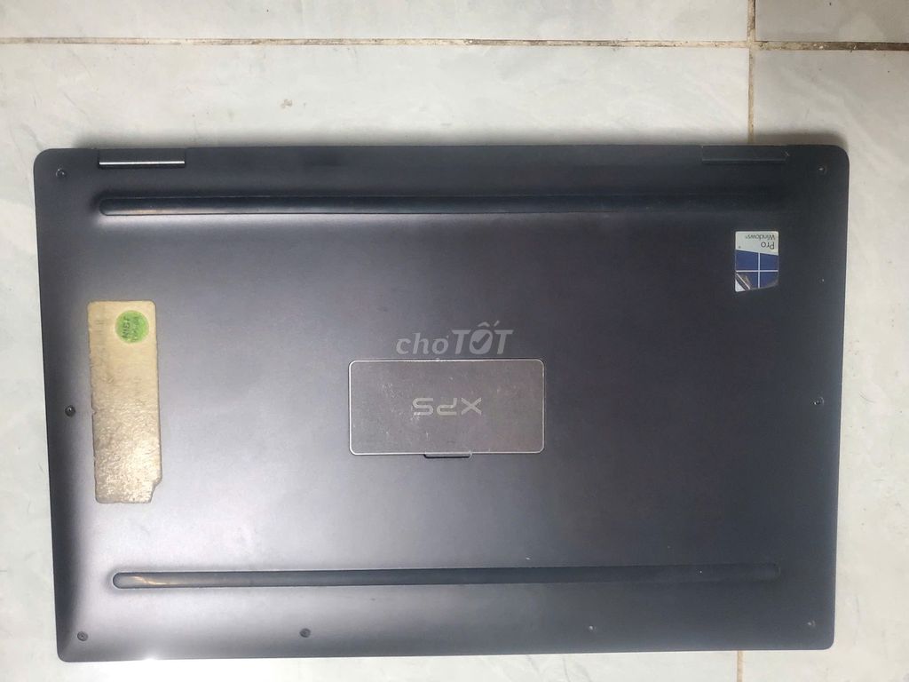 Dell XPS 13 9365 Core i7 16GB/256GB. Mua bán Laptop tại Quận 8 Tp Hồ Chí Minh được đăng bởi long nguyen hình 1