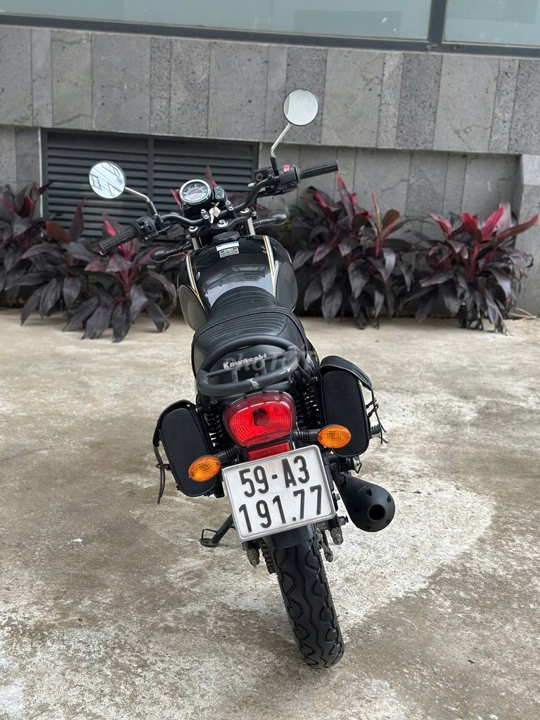Kawasaki W175 siêu phẩm có trả góp trao đổi ✅. Mua bán Xe máy tại Quận Hoàng Mai Hà Nội được đăng bởi Phú Lý hình 6