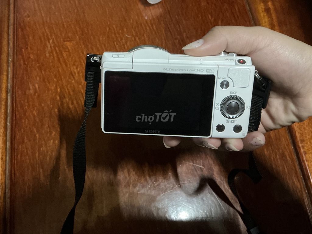 Máy ảnh Sony A5100 Trắng Mới 99%. Mua bán Máy ảnh, Máy quay tại Quận Gò Vấp Tp Hồ Chí Minh được đăng bởi trần amee hình 1