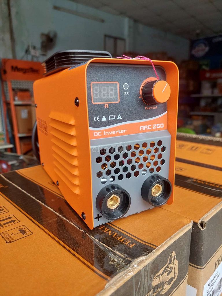 Máy hàn Inverter FEIFANKE ARC 250 Cam. Mua bán Đồ chuyên dụng, Giống nuôi trồng tại Thành phố Thủ Dầu Một Bình Dương được đăng bởi Cty Tuấn Kiệt hình 1