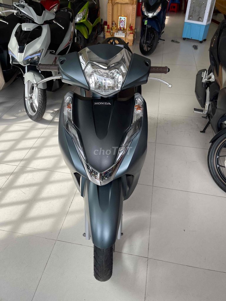 lead 2018 . phun xăng fi . khoá smkey . máy zin im. Mua bán Xe máy tại Thành phố Rạch Giá Kiên Giang được đăng bởi XE MÁY ÚT BÉ  hình 2