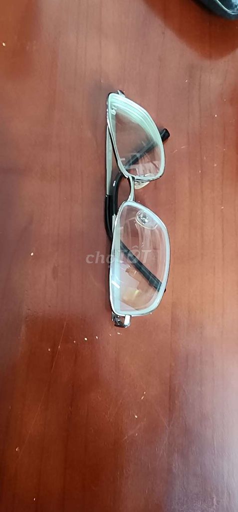 Gọng kính Porsche Design Kim loại Bạc. Mua bán Phụ kiện thời trang khác tại Quận Hải Châu Đà Nẵng được đăng bởi ABC 2026 hình 1