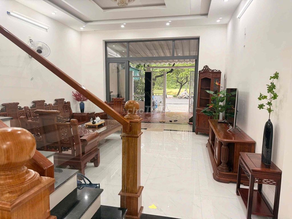 Nhà gần biển sơn thuỷ, 3pn, giá 22tr