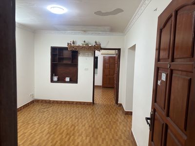 Chính chủ cho thuê căn hộ tầng 5 (45m²), TT Trung Tự, đã cải tạo mới