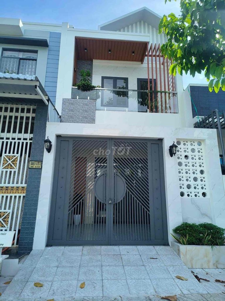 Bán nhà mới hoàn thiện đường số 10, KDC An Bình, phường An Bình