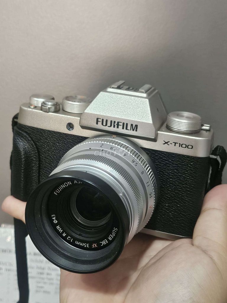 Máy ảnh Fujifilm X-T100 Bạc. Mua bán Máy ảnh, Máy quay tại Thành phố Nha Trang Khánh Hòa được đăng bởi Vũ Lê Quang hình 1