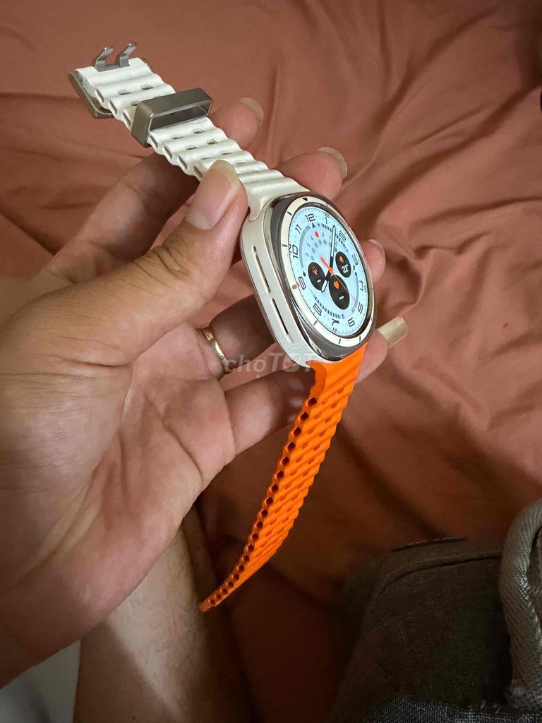 Samsung Watch Ultra 2025 Trắng Cam Đã qua sử dụng. Mua bán Thiết bị đeo thông minh tại Quận Hà Đông Hà Nội được đăng bởi Thu hình 1