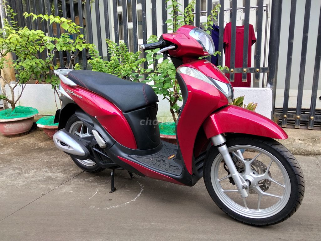 Sh mode bằng tiền vison. Mua bán Xe máy tại Thành phố Long Khánh Đồng Nai được đăng bởi Hoàng huy hình 3