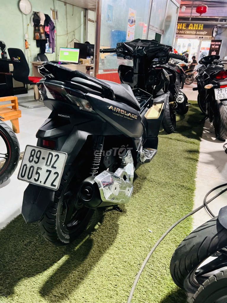 XE MÁY PHÚ THỊNH -HONDA AIRBLADE 125 - HỖTRỢTRẢGÓP. Mua bán Xe máy tại Quận Nam Từ Liêm Hà Nội được đăng bởi TRẦN VĂN PHÚ hình 3