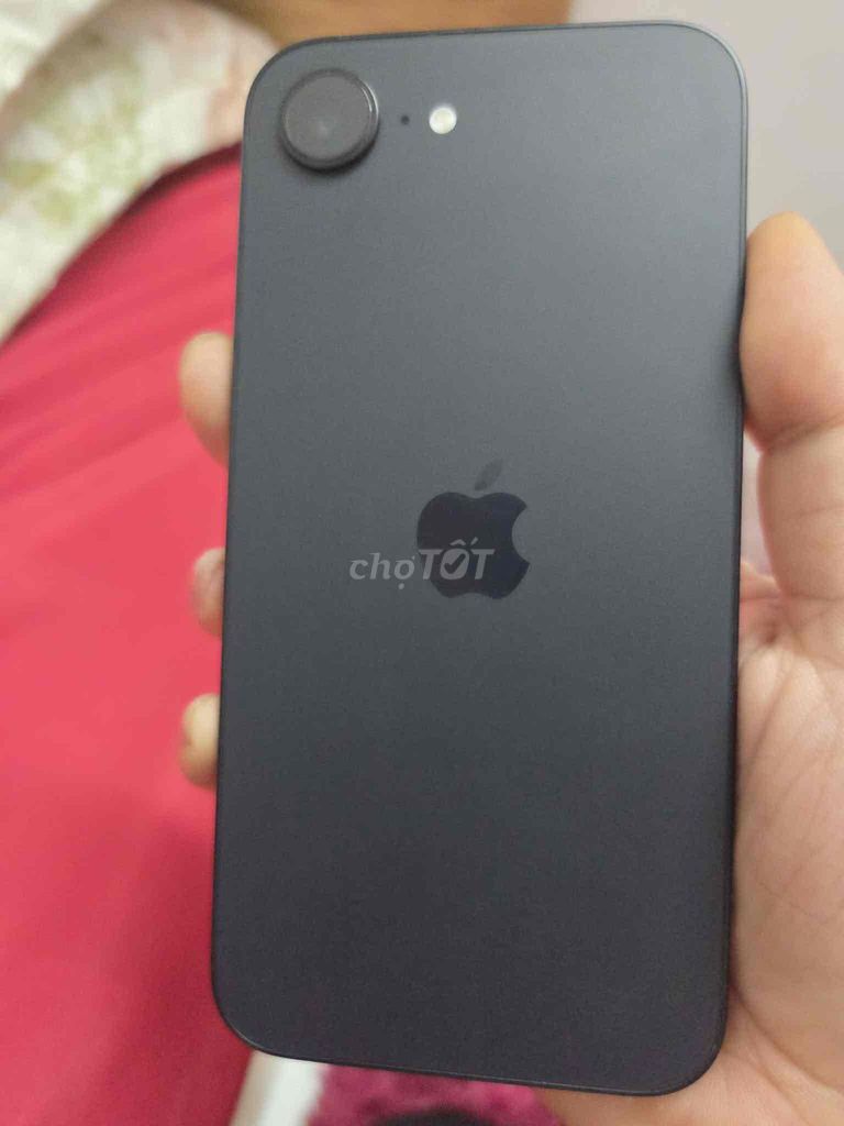 Apple iPhone 16e 128GB Đen 99%. Mua bán Điện thoại tại Huyện Thanh Trì Hà Nội được đăng bởi Trần thị lý hình 1