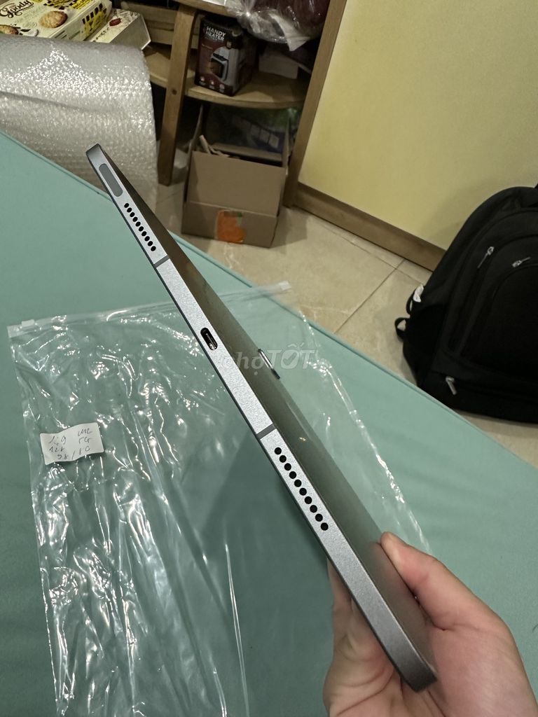 Apple iPad Pro 12.9 M2 128GB 5G 99% Pin 98%. Mua bán Máy tính bảng tại Quận Long Biên Hà Nội được đăng bởi Nguyễn Văn Anh hình 1