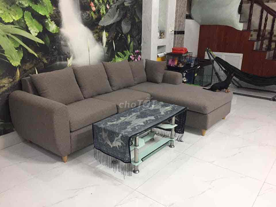 Sofa vải chữ L màu nâu xám - mới 90%