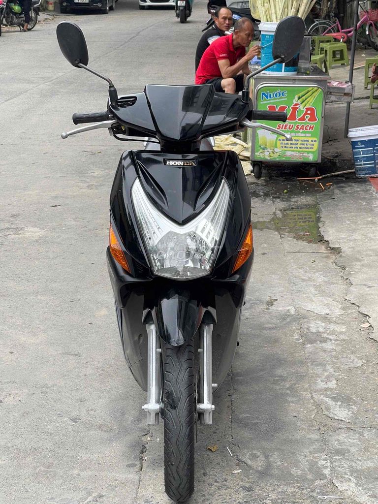 honda click đen xe đẹp như mới máy nguyên zin. Mua bán Xe máy tại Quận Nam Từ Liêm Hà Nội được đăng bởi Lan Phương hình 1