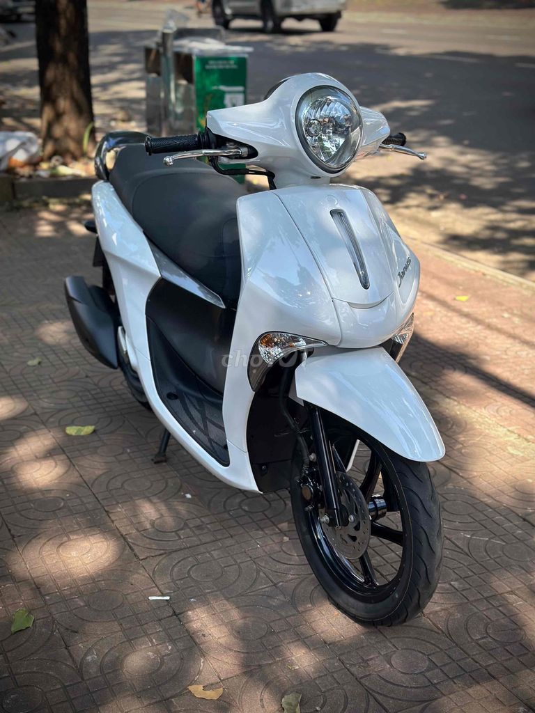 Yamaha Janus 2019 Smartkey Trắng. Mua bán Xe máy tại Thành phố Pleiku Gia Lai được đăng bởi Xe Máy Nguyễn Vũ Gialai hình 3