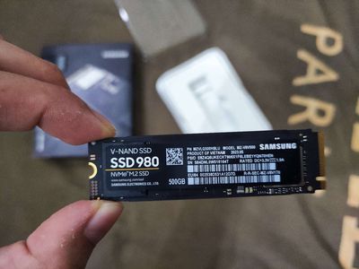 SSD samsung 980 500Gb full box bảo hành 6/2028.