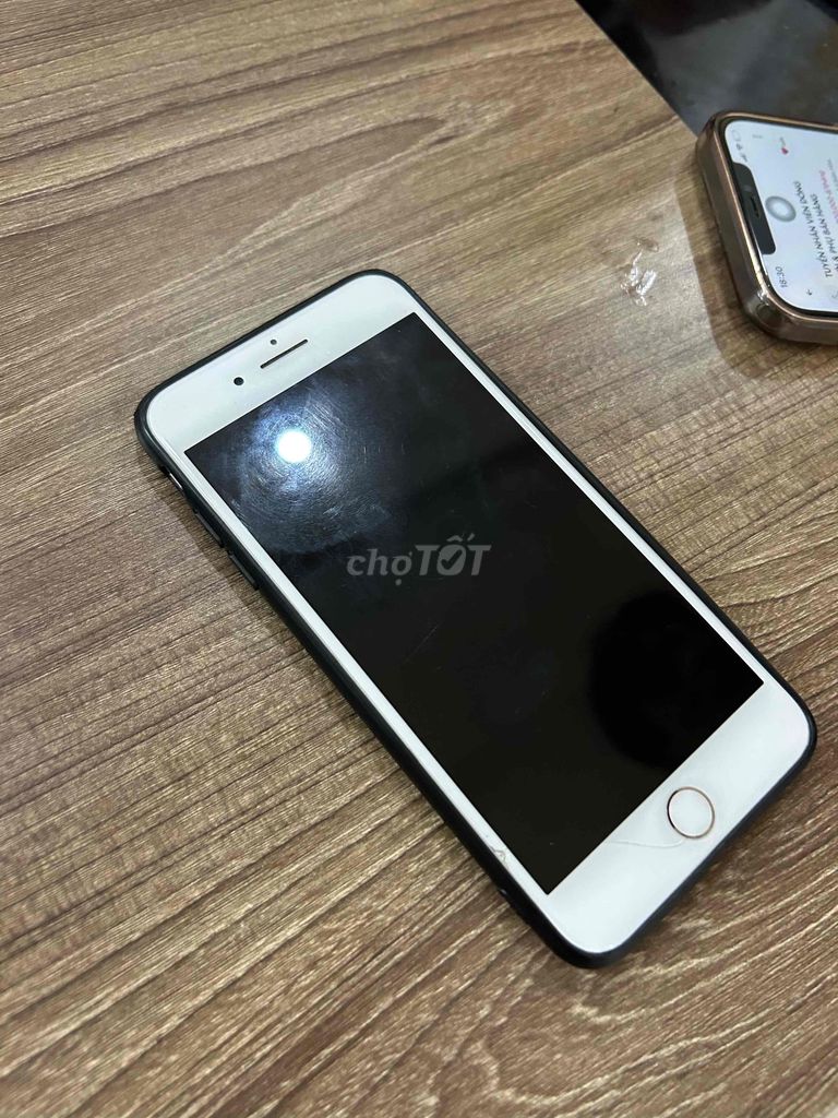Apple iPhone 8 Plus Trắng. Mua bán Điện thoại tại Thành phố Dĩ An Bình Dương được đăng bởi Đào Văn Tiền hình 1