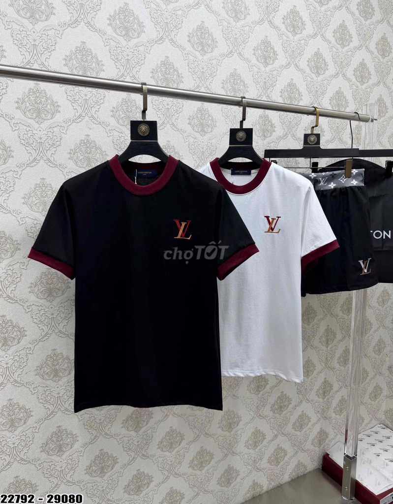Bộ LV logo lưng thêu xù. Mua bán Quần áo tại Huyện Quốc Oai Hà Nội được đăng bởi ptrantvp hình 1