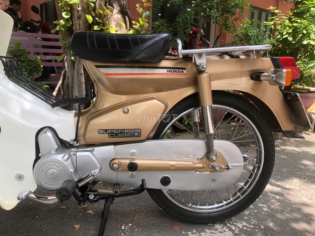 Bán cub 82 chính chủ. Mua bán Xe máy tại Quận Tân Phú Tp Hồ Chí Minh được đăng bởi Tin hình 2