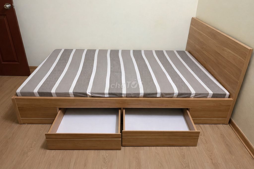 GIƯỜNG 120x200 + BÀN 100x240, 60x180 + CÂY NƯỚC. Mua bán Giường, chăn ga gối nệm tại Huyện Hoài Đức Hà Nội được đăng bởi MR KHÁNH ĐẠI LÝ MG HÀ NỘI hình 1