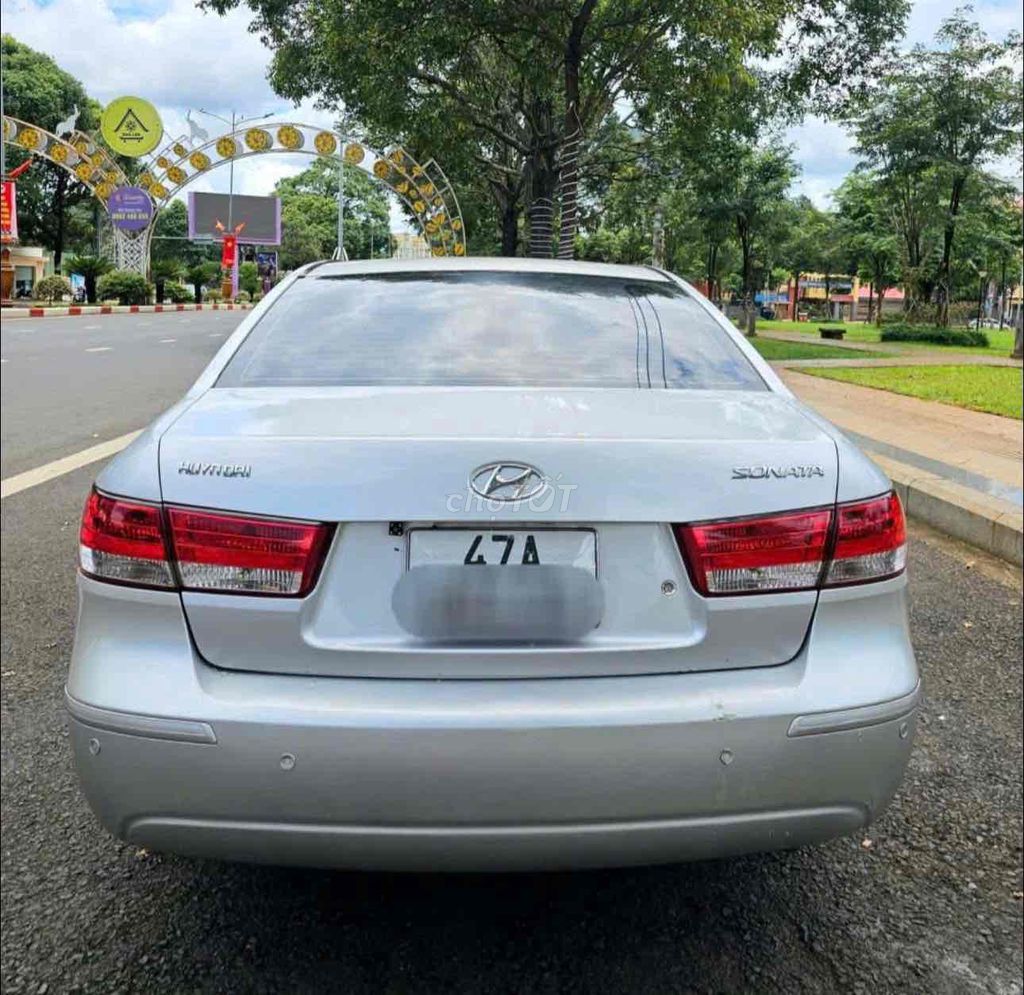 Hyundai Sonata 2010 2.0L MT. Mua bán Ô tô tại Huyện Chư Sê Gia Lai được đăng bởi Tấn Sang hình 2