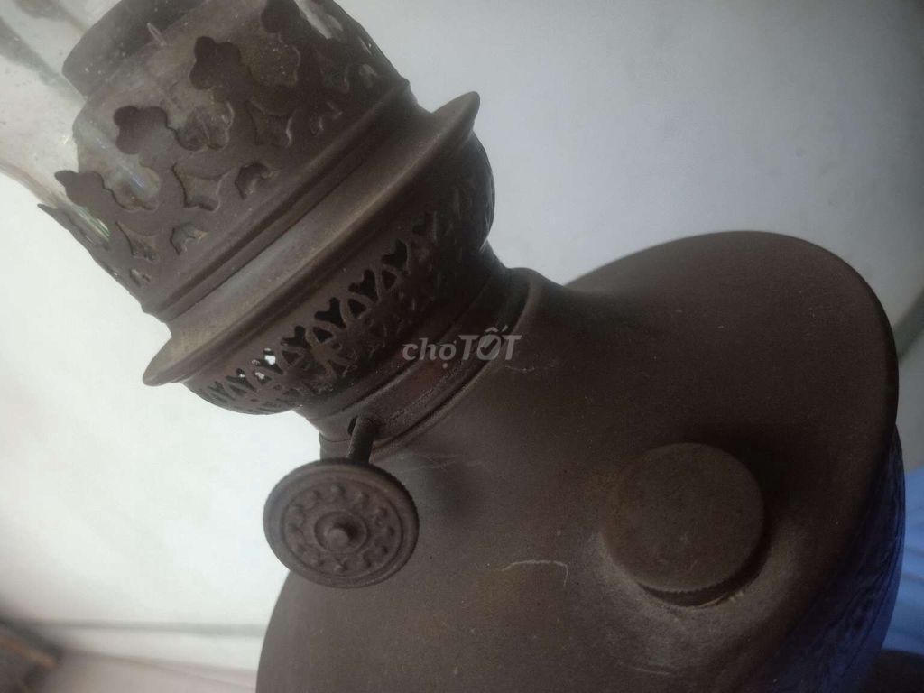 Đèn dầu Đồng thau Nâu Hàng xưa. Mua bán Đồ sưu tầm, đồ cổ tại Quận 8 Tp Hồ Chí Minh được đăng bởi kim trung hình 1