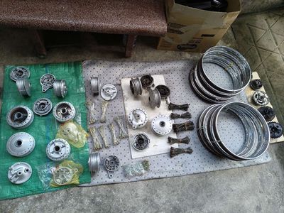 CĂM ĐÙM NIỀNG SIAM TỒN KHO VÀ THÁO XE DREAM THÁI. Mua bán Phụ tùng xe tại Thành phố Biên Hòa Đồng Nai được đăng bởi Nguyễn Đăng