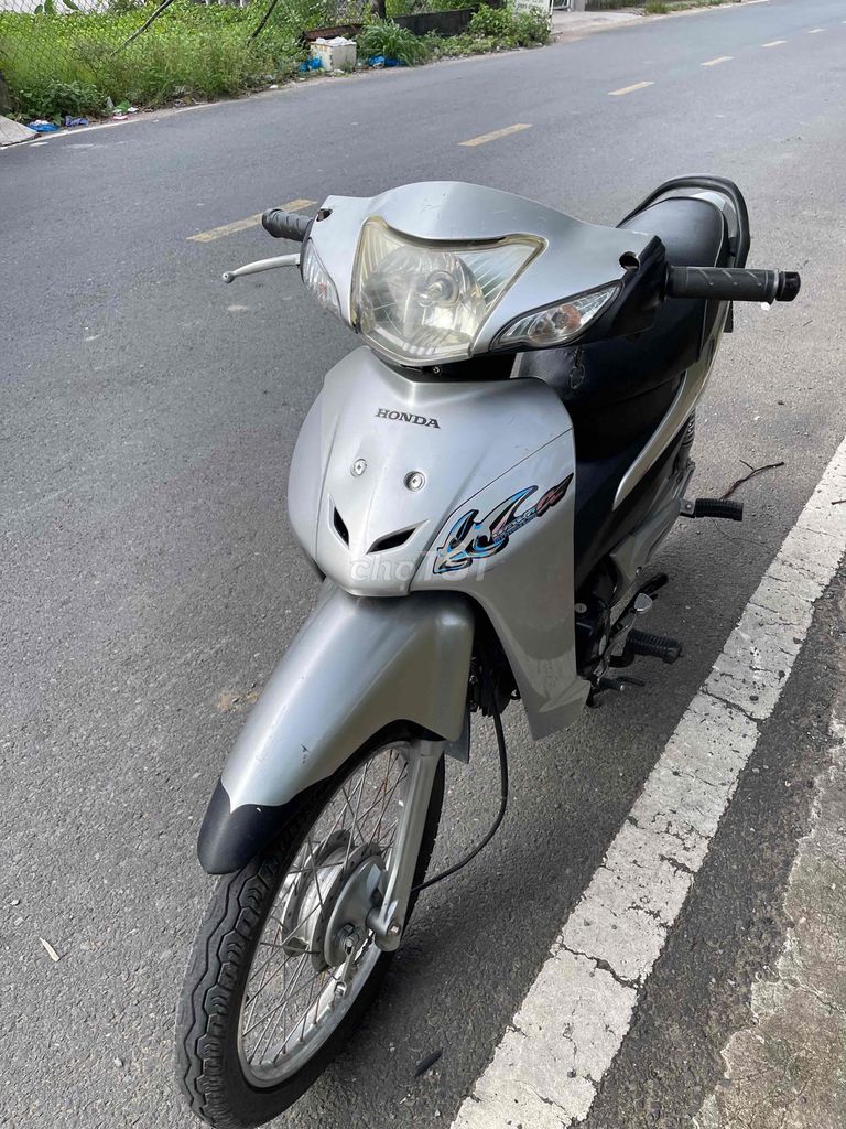 Honda Wave Alpha 2006 Tem xương cá Bạc biển 54. Mua bán Xe máy tại Quận Cái Răng Cần Thơ được đăng bởi Cầm Đồ Minh Tấn hình 3