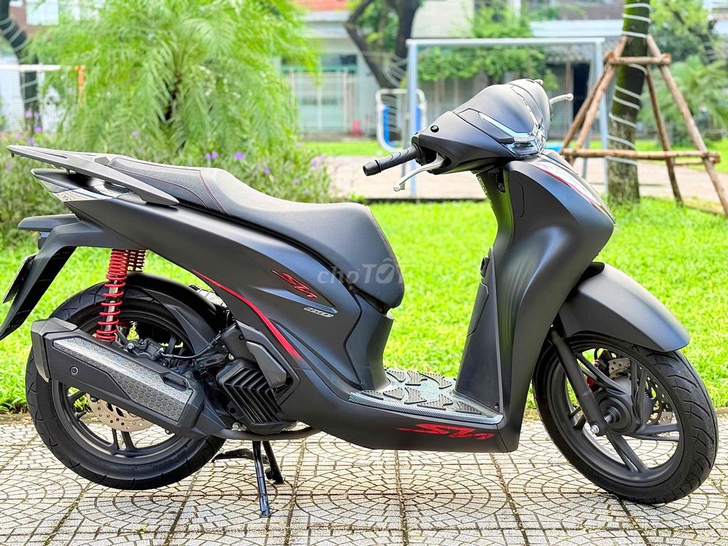 Sh 160 Abs dki 8.2025 đi 3000 cây, biển 43. Mua bán Xe máy tại Quận Sơn Trà Đà Nẵng được đăng bởi AN  chuyên mua bán xe máy cũ tại 386 ngô quyền sơn trà đà nẵng  BÁN XE TRẢ GÓP hình 3