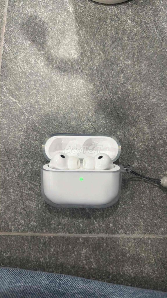 Apple AirPods Pro 3 Trắng 98% mới. Mua bán Tivi, Âm thanh tại Quận Ninh Kiều Cần Thơ được đăng bởi nguyễn thắng hình 1