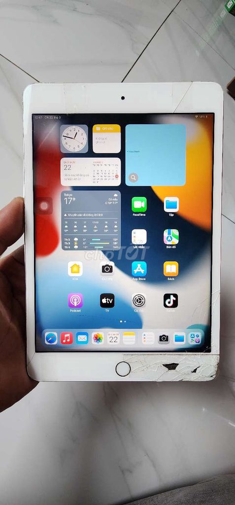 mini 4 16GB byapass. ios 15.8.2. nứt kính cẩm ok. Mua bán Máy tính bảng tại Thành phố Thủ Dầu Một Bình Dương được đăng bởi Lê Quang Khôi hình 1