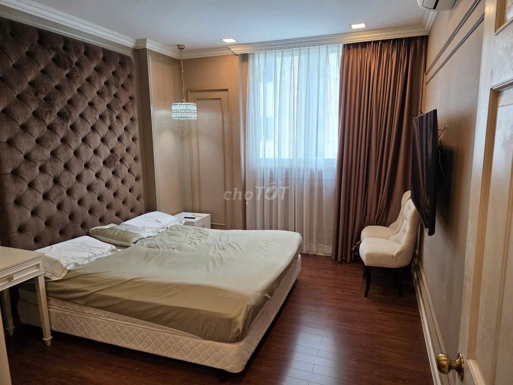 Продается квартира BELLEZA 2pn2wc 88м2, первый этаж, средний этаж. Цена продажи: 4 миллиарда долларов, РОЗОВАЯ КНИГА