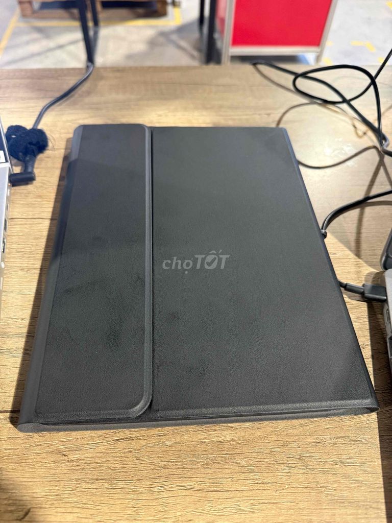 Apple iPad Pro 10.5 64GB Đen / Máy chưa sửa chữa. Mua bán Máy tính bảng tại Thành phố Thủ Đức Tp Hồ Chí Minh được đăng bởi Nguyen Huy hình 1