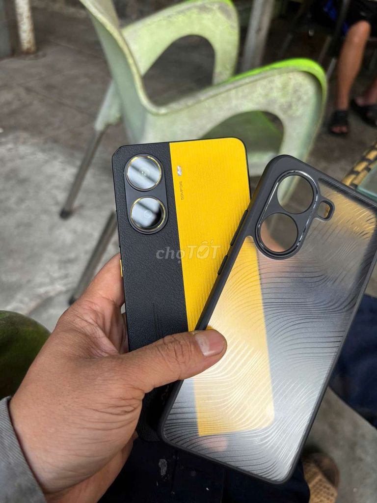 POCO X7 PRO Vàng Đen. Mua bán Điện thoại tại Quận Bình Tân Tp Hồ Chí Minh được đăng bởi Tấn Tài hình 1