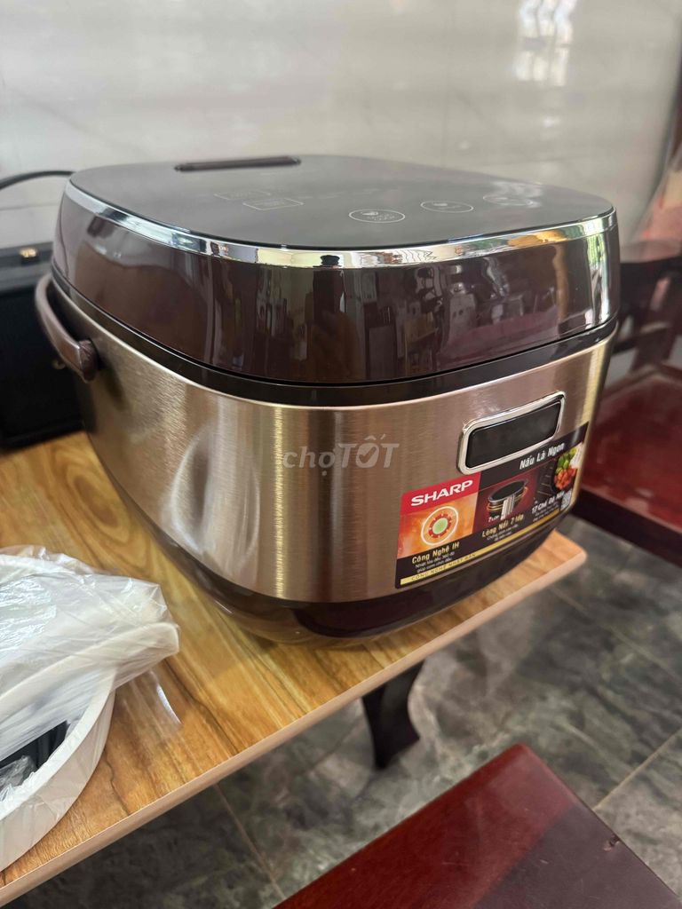 Nồi cơm điện Sharp KS-IH191V-GL 1.8 lít. Mua bán Bếp, lò, đồ điện nhà bếp tại Thành phố Biên Hòa Đồng Nai được đăng bởi Hòa Quốc  hình 1