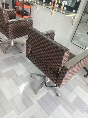 Ghế cat tóc nữ. Mua bán Bàn ghế tại Huyện Thanh Bình Đồng Tháp được đăng bởi Tuấn Phạm 