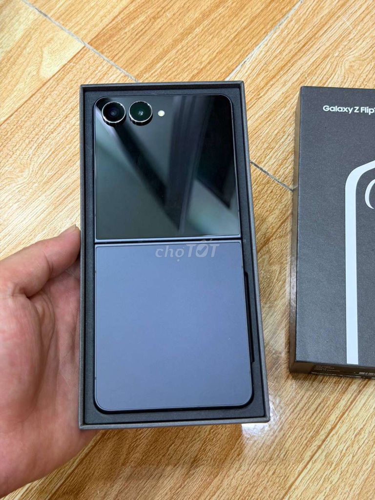 Samsung Galaxy Z Flip 7 256GB BH care 01.2028 VN. Mua bán Điện thoại tại Quận Tân Phú Tp Hồ Chí Minh được đăng bởi LUCKY SHOP hình 1
